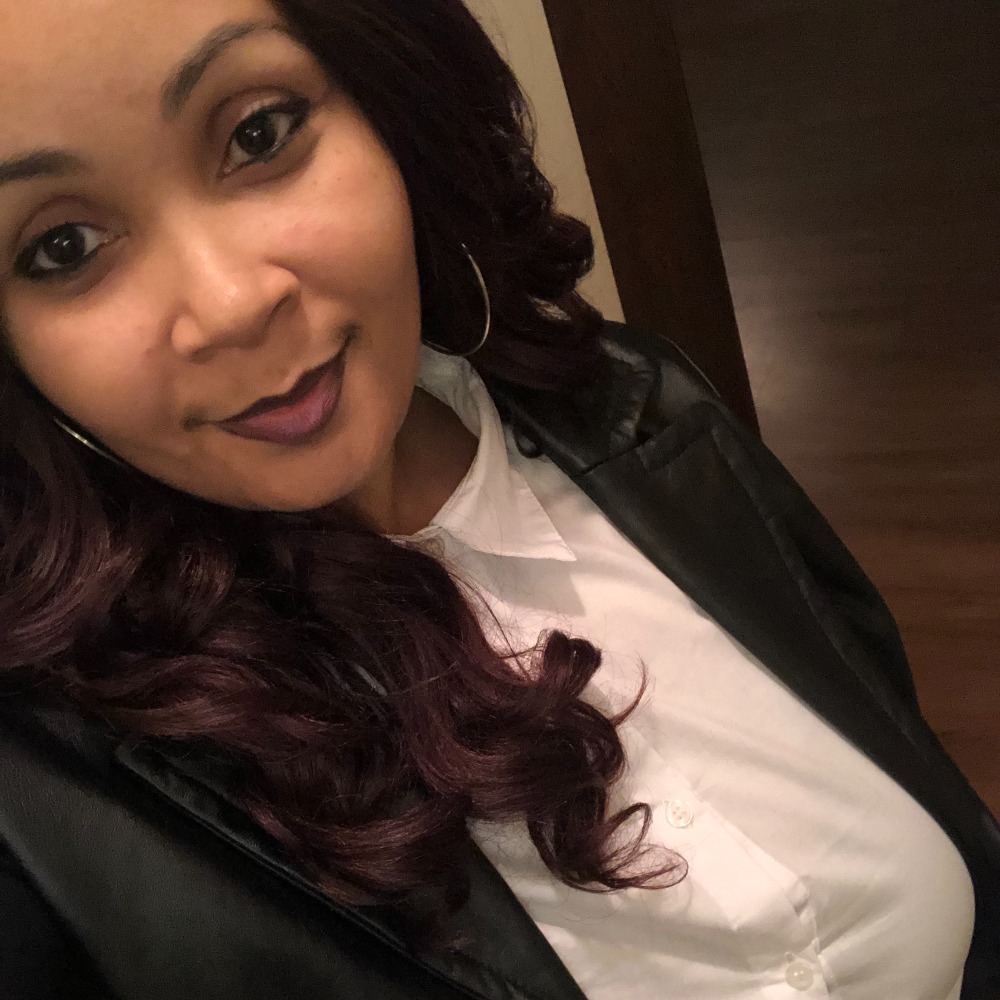 Meet your Posher, Latasha